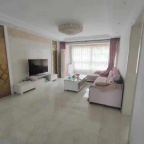 西馨苑，4楼婚房130平，3室2卫精装短住，2000/月