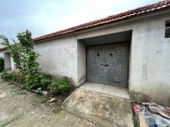 独门独院八间平房出租