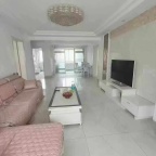 西馨园，四楼 130平 3室2卫，四个空调全明户型，1800