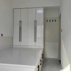 向阳一区贴地2楼50平2室家具齐全有热水器600/月干净整洁