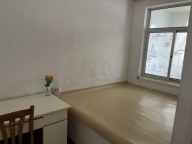 东山小区7号楼四楼61平米