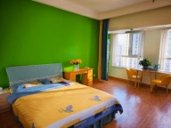 【香‮里榭‬公寓】 45平，民‮水用‬电。1500/月