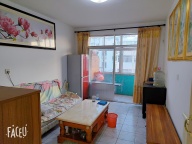 供销小区贴地四楼顶三楼 拎包入住 月租600