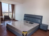 地暖电梯公寓 龙港外滩西南向60平1000