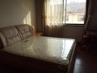 650元文山花园 二室四楼 召文台公园东面