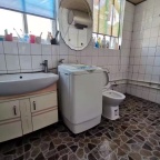 有网650元三室 四层半的高度家电齐全香水小区