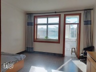 东山小区三楼 87平 三室 双气入户 有电视洗衣机 ????