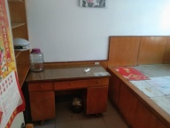 城西附近三楼家电家具齐全停车方便