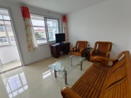 金帝广电家属楼贴地四楼出租，两室，家具家电齐全，900一个月