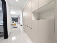 公寓首次出租拎包入住