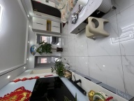 祥和小区，精装短住，全新家俱家电，地暖双气，两室一厅108平