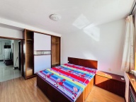 祥和花园三楼豪华装修家电家具齐全交通方便采光很好