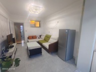 大世界后向阳小区贴地二楼精装