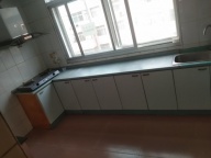 一实小旁边一楼家电齐全上学方便拎包入住