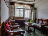 出租！政府一区2楼精装家电齐全