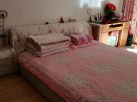 东里村吉房出租，宽敞明亮，一小二中学区房，采光非常好