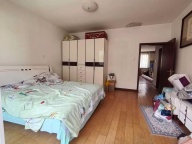 出租：中心家园，住人二楼，116平，两室两厅，1000/月