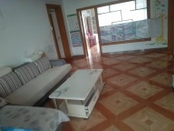 西楼五楼三室一厅，拎包入住